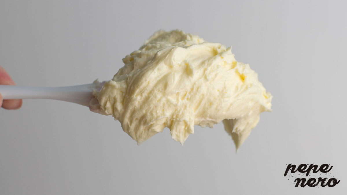 Buttercream Vs Cream Cheese Frosting: Which Is Better?